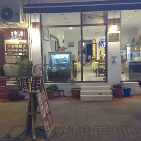 Hotel Wallabies Aquaduct 2*