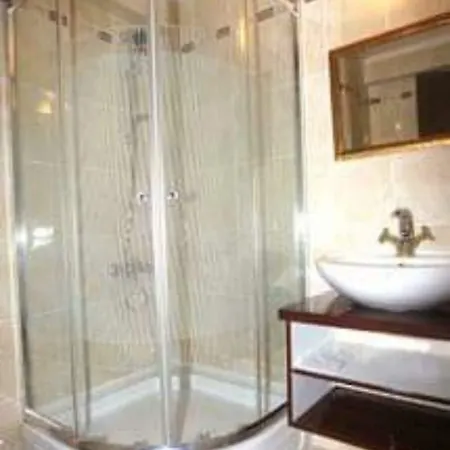 Hotel Wallabies Aquaduct 2*