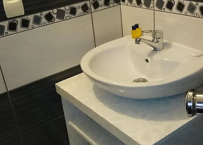 Wallabies Aquaduct Otel 2*